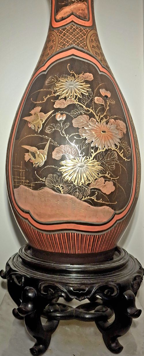JAPANESE PORCELAIN FLARED VASE WITH LACQUER OVER BLACK PAINT 47CM CIRCA 1880 - ADDITIONAL PHOTO 8