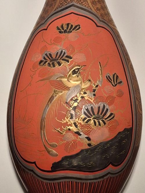 JAPANESE PORCELAIN FLARED VASE WITH LACQUER OVER BLACK PAINT 47CM CIRCA 1880 - ADDITIONAL PHOTO 5