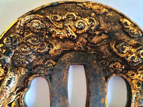 JAPANESE TSUBA WITH DRAGON PEARL IN HIGH RELIEF EDO PERIOD - ADDITIONAL PHOTO 3