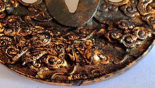 JAPANESE TSUBA WITH DRAGON PEARL IN HIGH RELIEF EDO PERIOD - ADDITIONAL PHOTO 7
