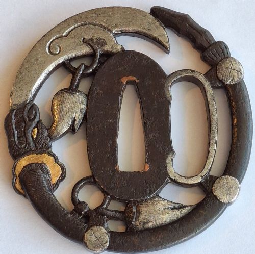 RARE JAPANESE IRON TSUBA GUARD POLEARM OF GUAN YU DRAGON SIGNED EDO PERIOD CIRCA 1750 - ADDITIONAL PHOTO 4