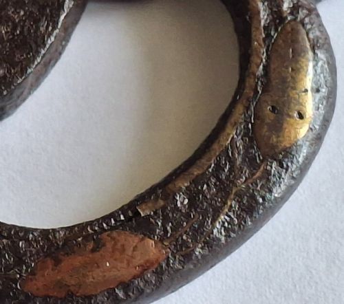 JAPANESE IRON TSUBA GUARD COPPER INLAY EDO PERIOD CIRCA 1750 - ADDITIONAL PHOTO 4