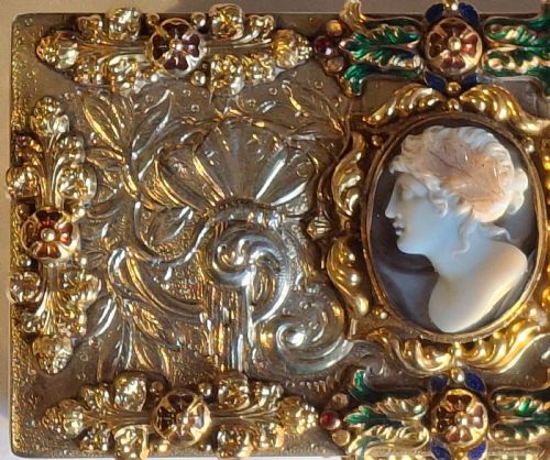 VERY FINE SILVER RENAISSANCE REVIVAL TABLE BOX WITH CAMEO GOLD AND ENAMEL APPLIQUES 1893 - ADDITIONAL PHOTO 11