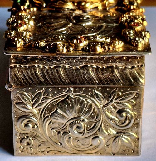 VERY FINE SILVER RENAISSANCE REVIVAL TABLE BOX WITH CAMEO GOLD AND ENAMEL APPLIQUES 1893 - ADDITIONAL PHOTO 12