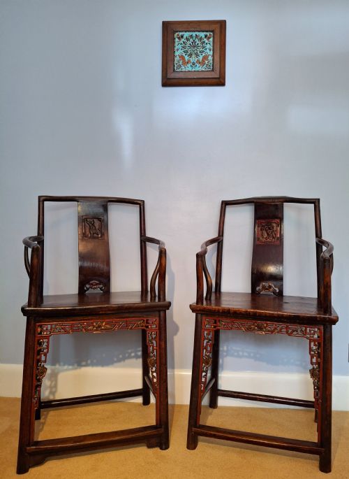 PAIR OF CHINESE ELM ARMCHAIRS WITH RED LACQUER CIRCA 1870 - ADDITIONAL PHOTO 1