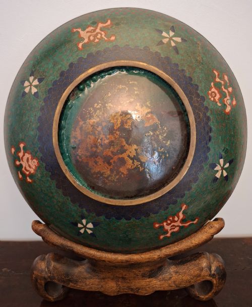 RARE LARGE JAPANESE CLOISONNE ENAMEL 'SINGLEDRAGON' CHARGER 40CM CIRCA 1875 - ADDITIONAL PHOTO 9