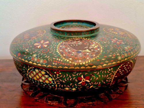 RARE JAPANESE CLOISONNE ENAMEL LIDDED BOWL EDO PERIOD CIRCA 1860 - ADDITIONAL PHOTO 2