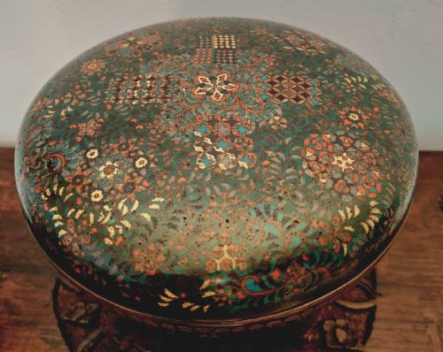 RARE CLOISONNE ENAMEL LIDDED PEDESTAL BOWL EDO PERIOD CIRCA 1860 - ADDITIONAL PHOTO 5
