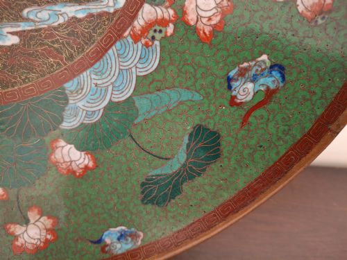 LARGE JAPANESE CLOISONNE CHARGER WITH BUDDAHS CIRCA 1890 - ADDITIONAL PHOTO 6
