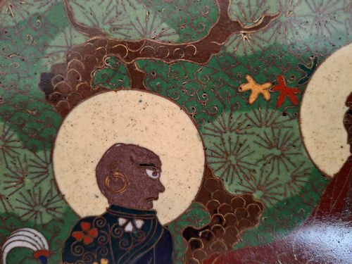 LARGE JAPANESE CLOISONNE CHARGER WITH BUDDAHS CIRCA 1890 - ADDITIONAL PHOTO 8