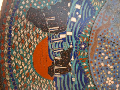 LARGE RARE JAPANESE CLOISONNE ENAMEL PLATE SPECTACULAR DECORATION CIRCA 1870 - ADDITIONAL PHOTO 8