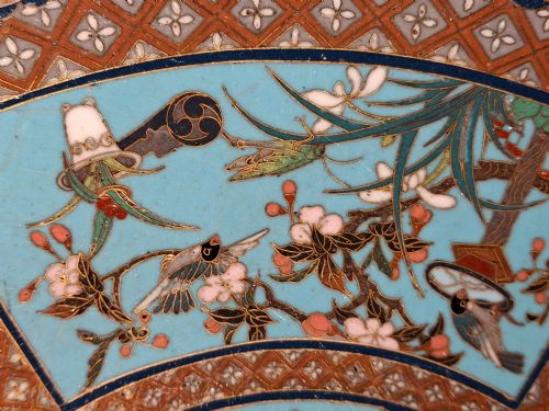 JAPANESE CLOISONNE MEDIUM PLATE FINEST DECORATION CIRCA 1900 - ADDITIONAL PHOTO 7