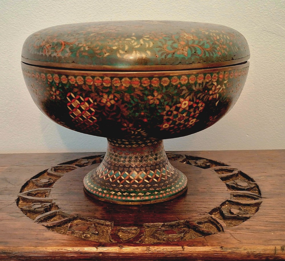 A Japanese cloisonne enamel lidded pedestal bowl showcasing complex geometric wirework patterns on the exterior and a turquoise enamelled interior. View III