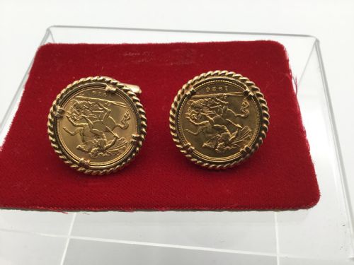fig 1. Pair Half Sovereign Cufflinks 1914/1926