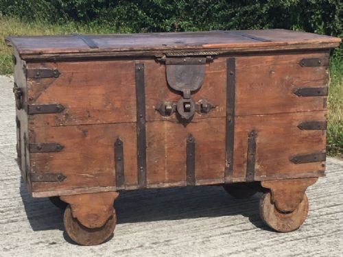 COLONIAL STRONG BOX MID 19TH CENTURY - ADDITIONAL PHOTO 4