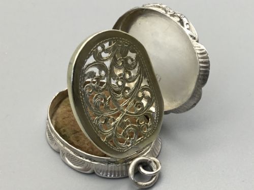 Silver Vinaigrette 1847 by Nathaniel Mills
