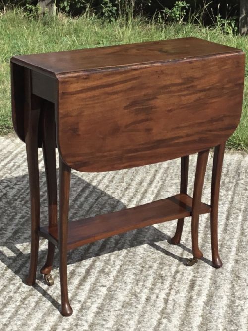 Edwardian Walnut Gateleg Tea Table