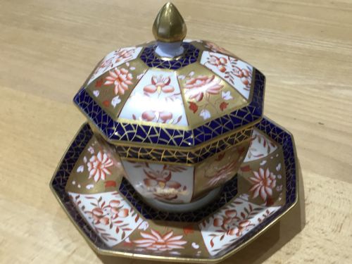 Rare Wedgwood 19c. Imari Pattern Small Tureen