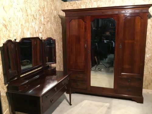 Edwardian Compactum Wardrobe & Dressing Table