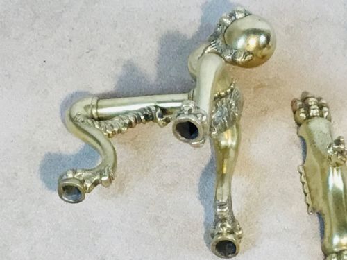 RARE BRASS FIRESIDE SUITE OF CLAW BALL DESIGN - ADDITIONAL PHOTO 3