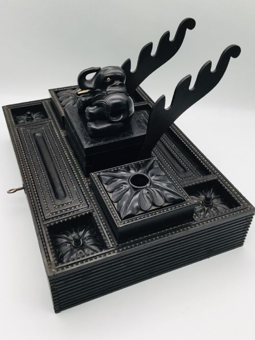 fig 1. Impressive Ebony Gentleman’s Desk Stand