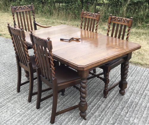 Oak Dining Set with Extending Table
