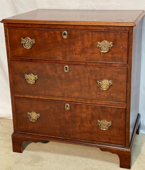 Plum Pudding Mahogany 3 Drawer Chest
