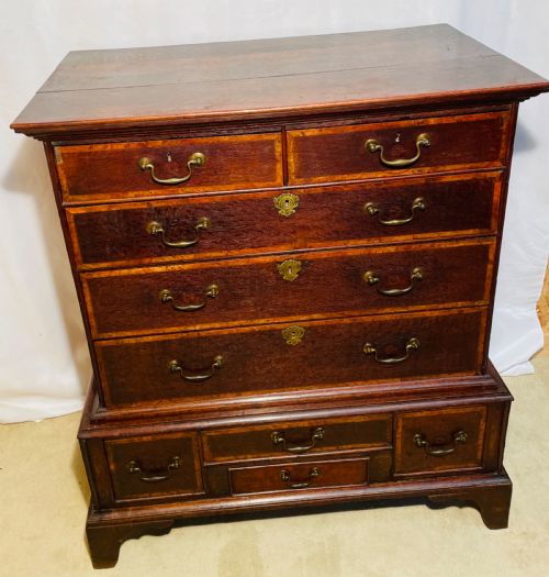 18TH CENTURY OAK CHEST OF DRAWERS ON STAND - ADDITIONAL PHOTO 14