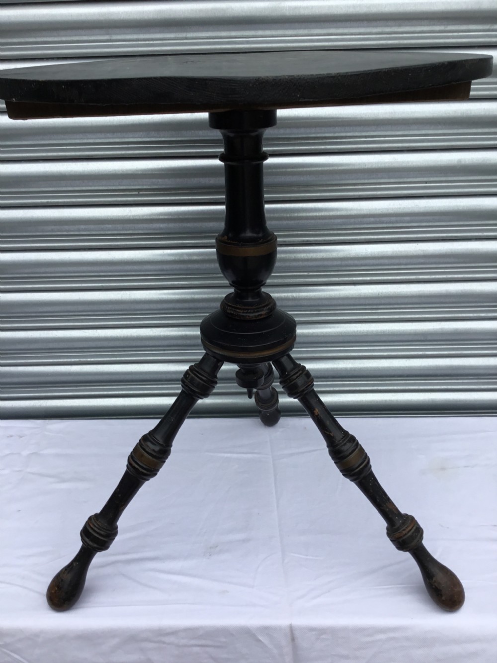 Victorian Gypsy Table View V