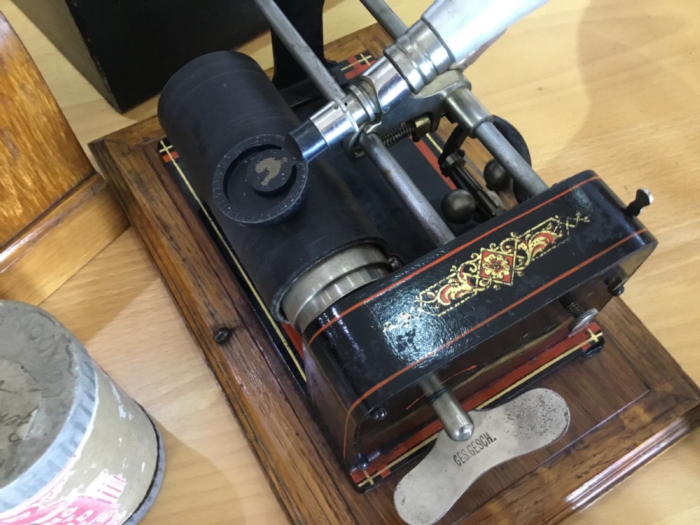 Phonograph with 24 Cylinder Records View VIII