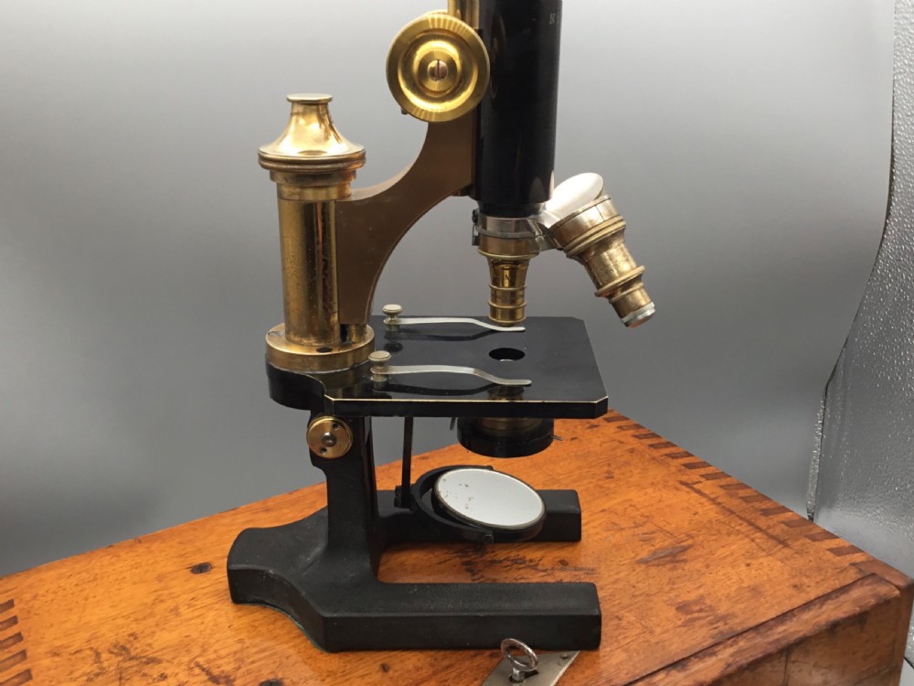 Winkel Gottingen Microscope No. 14834 View VIII