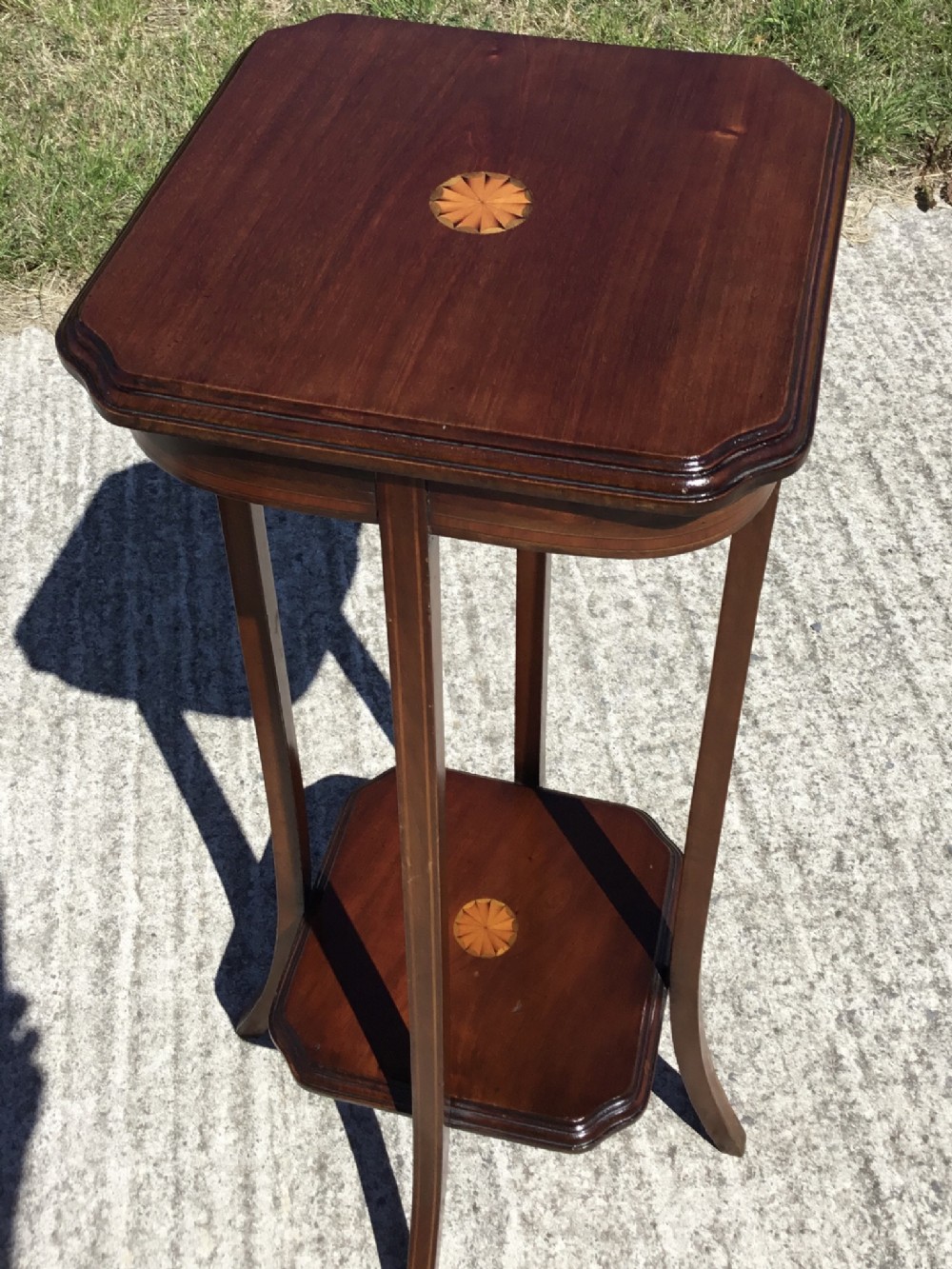 Superb Edwardian Inlaid Mahogany Plant Stand