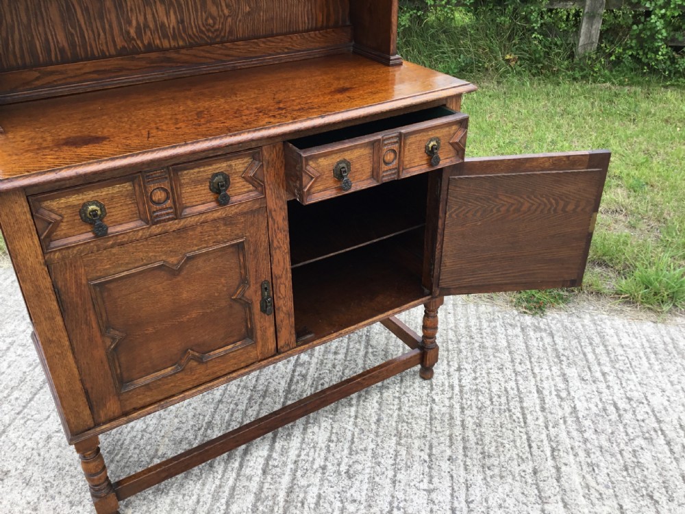 Neat Open Shelf Oak Dresser View V