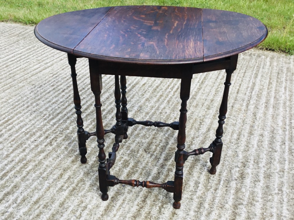 Compact Oak Gateleg Occasional Table  View VI