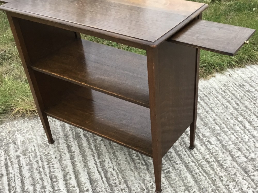 Arts & Crafts Bookcase with Lamp Slides View III