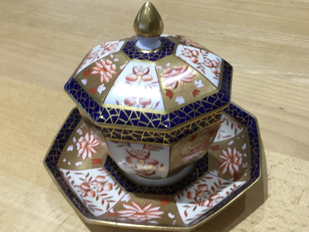 Rare Wedgwood 19C. Imari Pattern Small Tureen