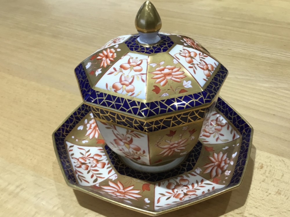 Rare Wedgwood 19C. Imari Pattern Small Tureen View IV