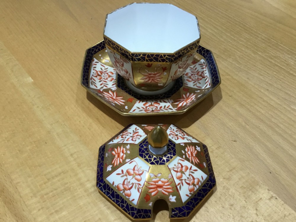 Rare Wedgwood 19C. Imari Pattern Small Tureen View VIII