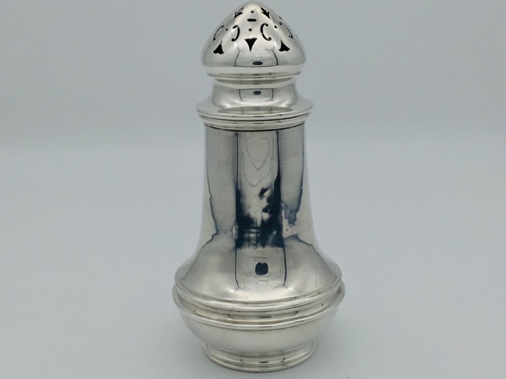 London 1915 Silver Muffineer View V
