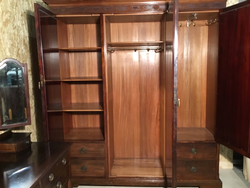 Edwardian Compactum Wardrobe & Dressing Table  View VIII