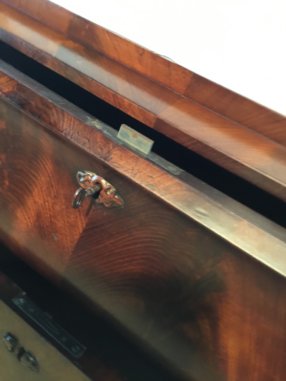 Biedermeier Flame Mahogany Chest of Drawers Circa 1840 View VIII