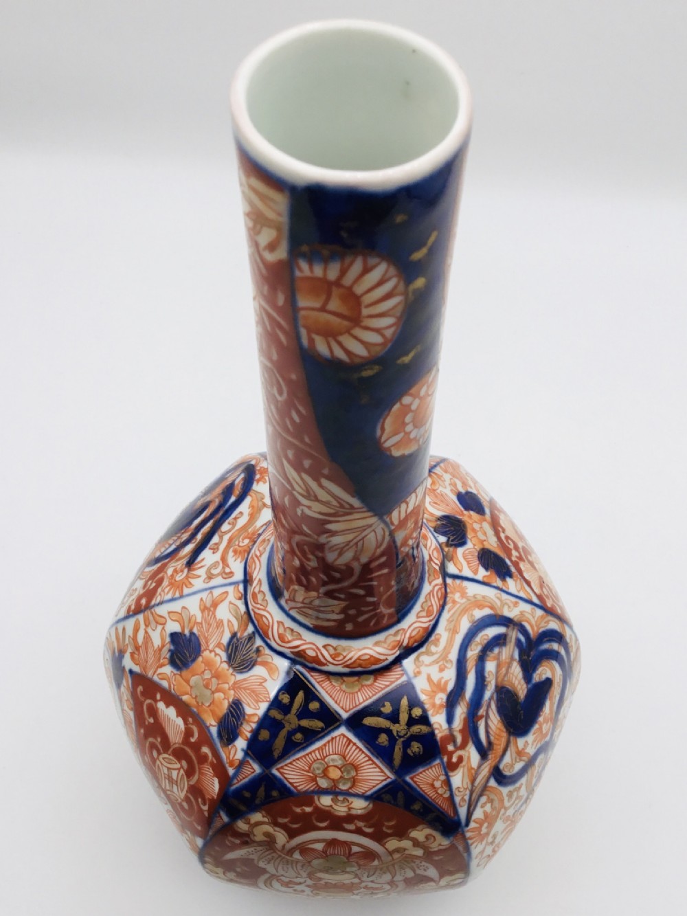 Imari Hexagonal Bulb Bottle Vase