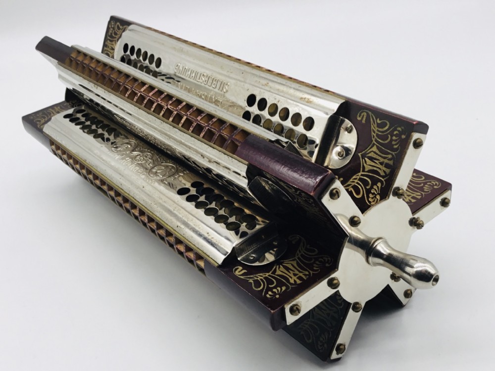 Rare Boxed Hohner Sextet Tremelo Harmonica
