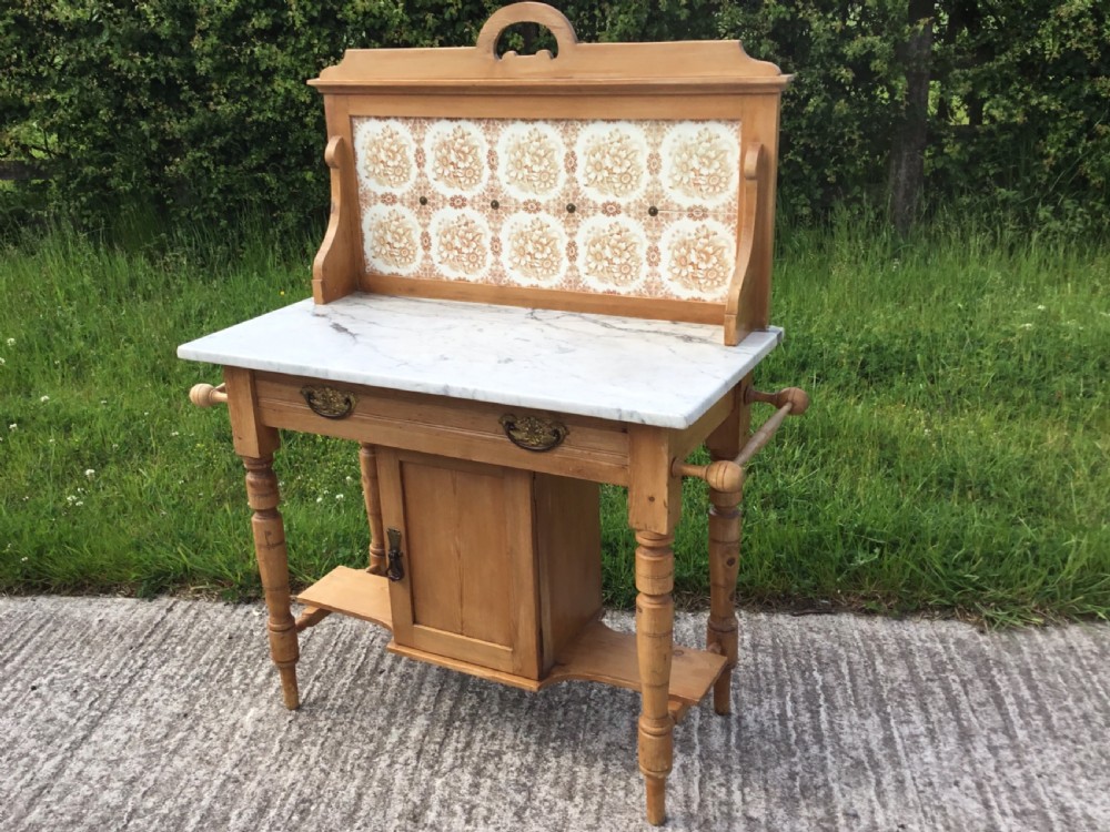 Pine & Marble Washstand View X