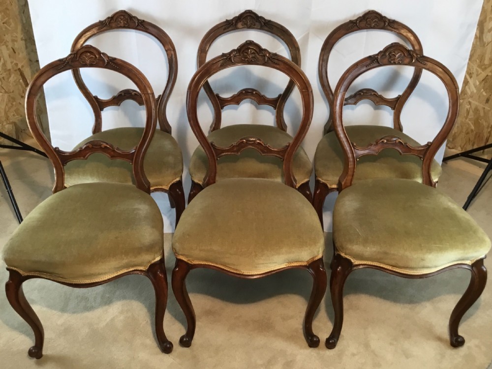 Set of Six Walnut Victorian  Balloon Back Dining Chairs
