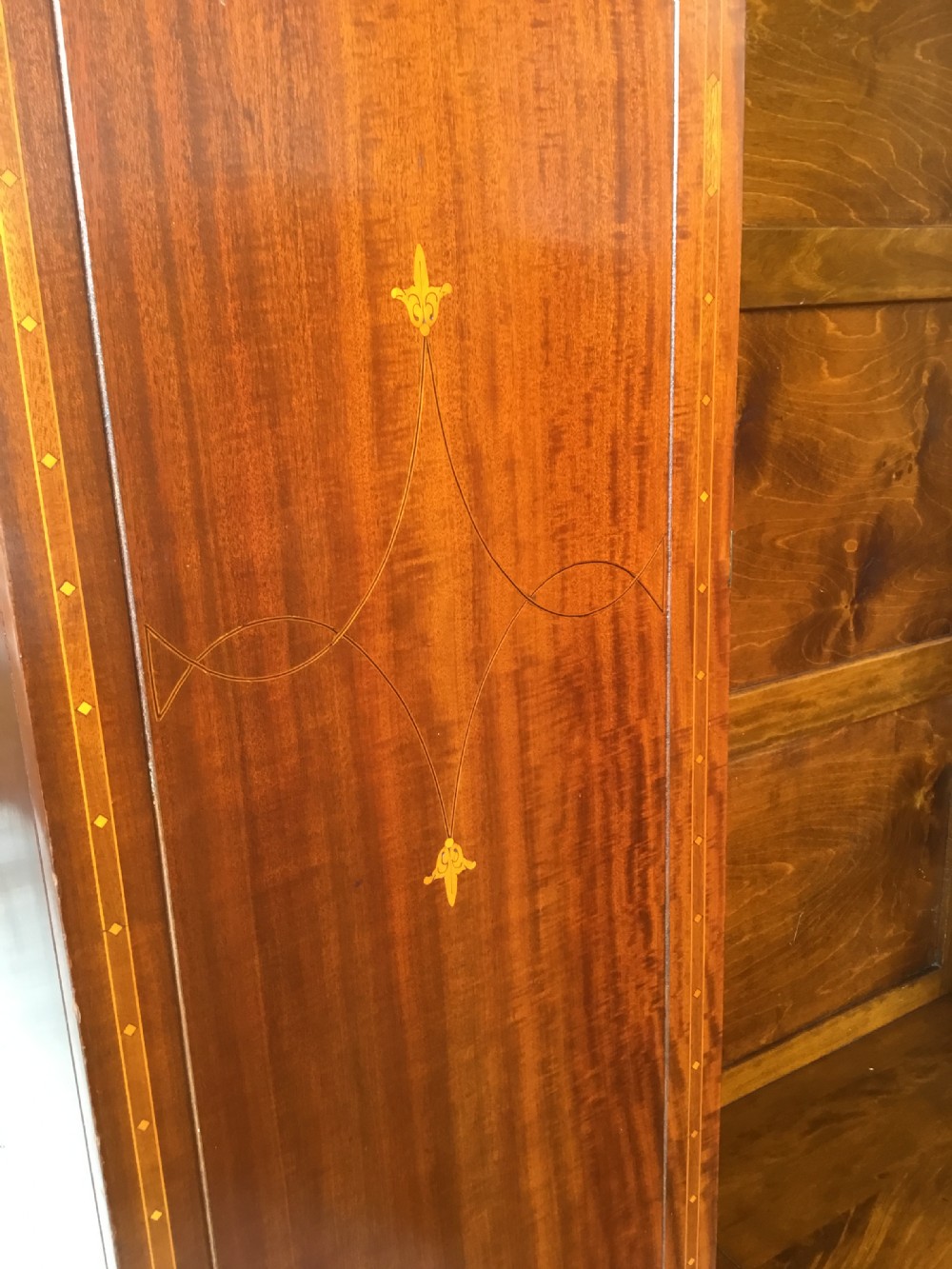 Edwardian Inlaid Mirror Door Wardrobe  View IX