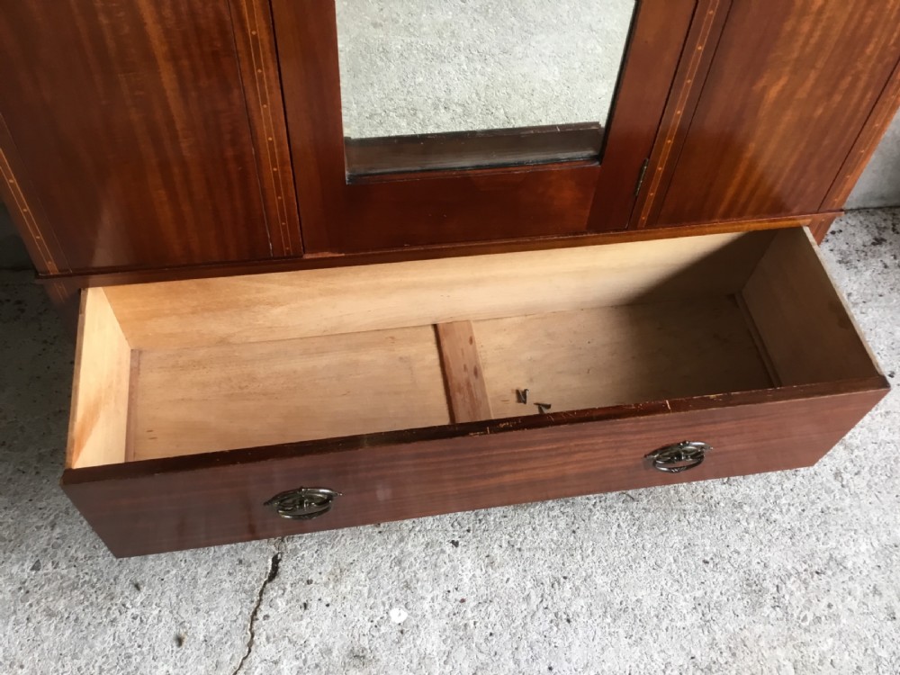 Edwardian Inlaid Mirror Door Wardrobe  View XI