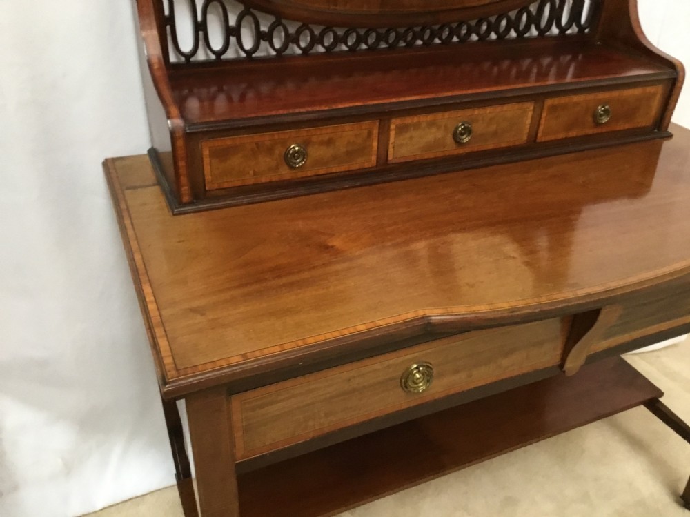 Superb Edwardian Dressing Table  View XI