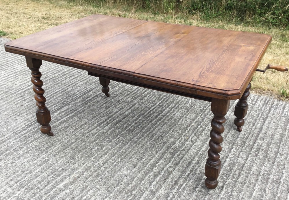 Oak Dining Set with extending Table View V