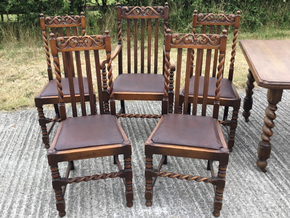 Oak Dining Set with extending Table View XIII
